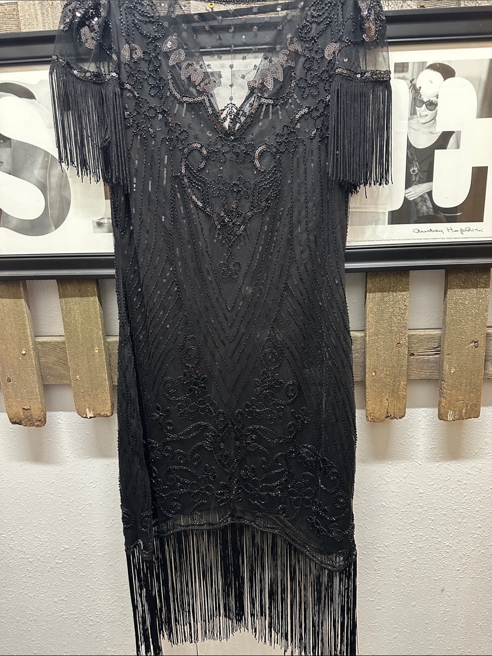 Brand Unique Vintage - Black Beaded Fringe V-Neck Evening Dress